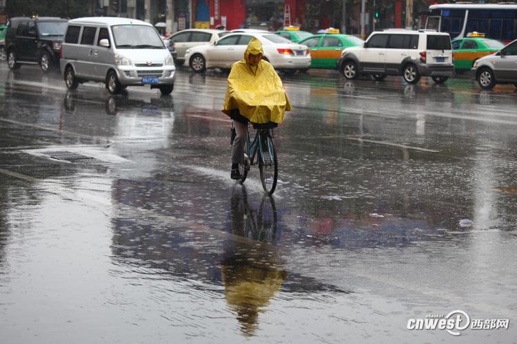 7月份陕西雨水多不多？西安9月份空气湿度多少为最佳-图2