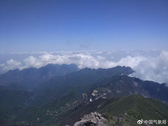 九月份秦岭早晚冷吗?秦岭白天的温度是多少-图3 九月份秦岭早晚冷吗?秦岭白天的温度是多少-图3