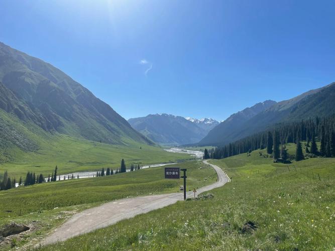 伊犁那边山上冷吗?伊宁市最冷多少度-图3 伊犁那边山上冷吗?伊宁市最冷多少度-图3
