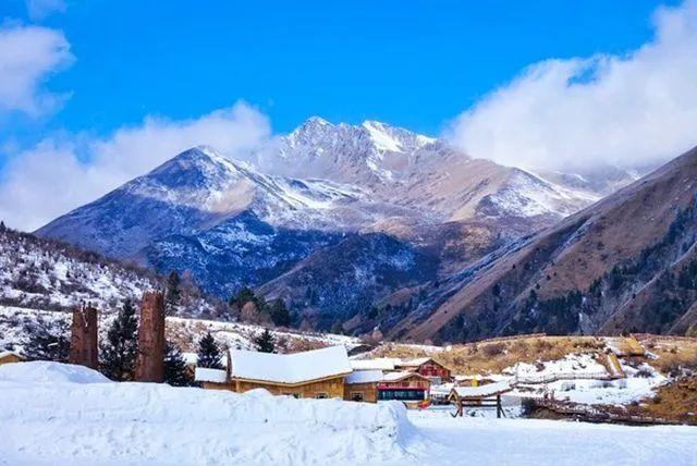 鹧鸪山主要景观?理县日落寨气温多少度-图1 鹧鸪山主要景观?理县日落寨气温多少度-图1