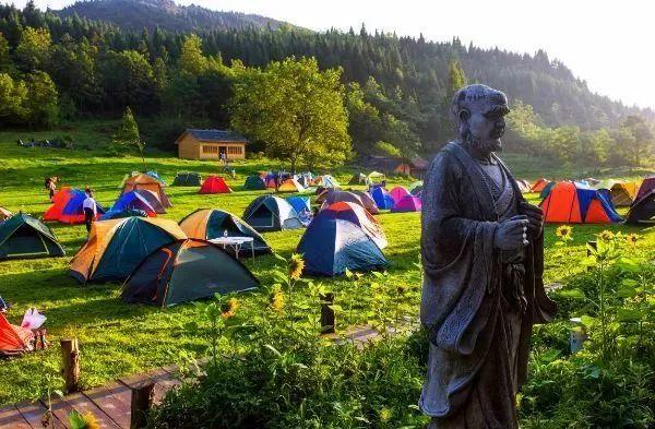 武陵山露营基地海拔高度是多少?武汉云雾山天气多少度-图3 武陵山露营基地海拔高度是多少?武汉云雾山天气多少度-图3