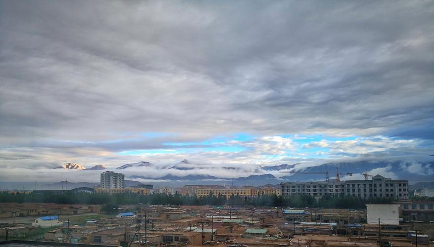德令哈市属于哪个州?德令哈最低气温多少-图2 德令哈市属于哪个州?德令哈最低气温多少-图2