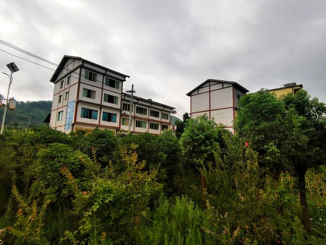 贵州茅石镇海拔?楚米镇8月最高温度是多少-图2 贵州茅石镇海拔?楚米镇8月最高温度是多少-图2