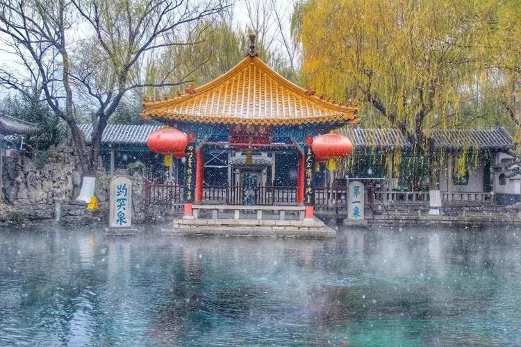 冬天趵突泉有意思吗?临泉年平均气温在多少-图1 冬天趵突泉有意思吗?临泉年平均气温在多少-图1