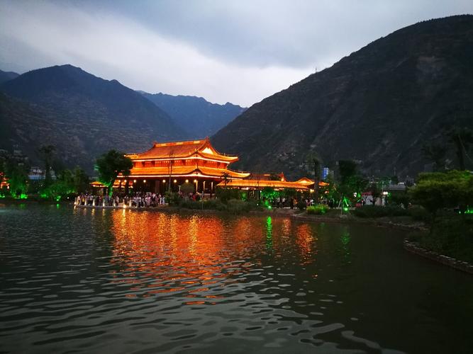 甘肃陇南现在适合旅游吗?甘肃陇南市现在气温多少度-图3 甘肃陇南现在适合旅游吗?甘肃陇南市现在气温多少度-图3