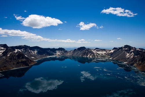 长白山预报小雨能看到天池吗?长白山天池现在多少度-图1 长白山预报小雨能看到天池吗?长白山天池现在多少度-图1