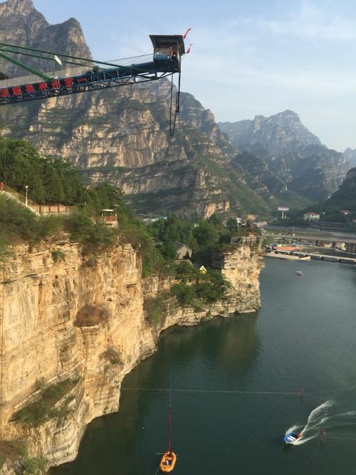 北京十渡蹦极现在开放吗?北京十渡有多少度-图1 北京十渡蹦极现在开放吗?北京十渡有多少度-图1
