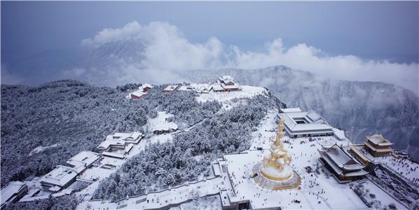 峨眉山晚上冷吗?明天峨眉山的温度是多少-图3 峨眉山晚上冷吗?明天峨眉山的温度是多少-图3