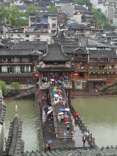 2月去凤凰古城好吗?夏凤凰古镇的气温最高是多少-图3 2月去凤凰古城好吗?夏凤凰古镇的气温最高是多少-图3