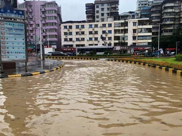 高铁受韶关暴雨影响吗?韶关06年洪灾死了多少人-图1 高铁受韶关暴雨影响吗?韶关06年洪灾死了多少人-图1