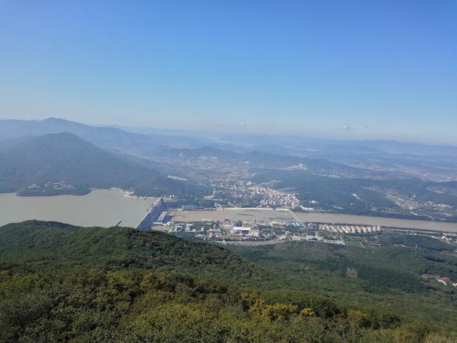 吉林市丰满东山爬山多长时间?吉林丰满气温多少度-图1 吉林市丰满东山爬山多长时间?吉林丰满气温多少度-图1