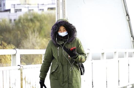 兰州25.26度穿什么衣服?兰州穿多少-图1 兰州25.26度穿什么衣服?兰州穿多少-图1