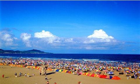 五月份去青岛冷不?可以到海边游泳不?五月份青岛的气温大概多少度-图1 五月份去青岛冷不?可以到海边游泳不?五月份青岛的气温大概多少度-图1