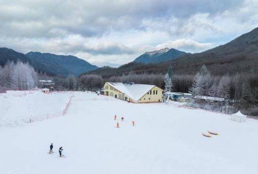 滑雪场温度多少合适?从理明天气温多少度-图3 滑雪场温度多少合适?从理明天气温多少度-图3