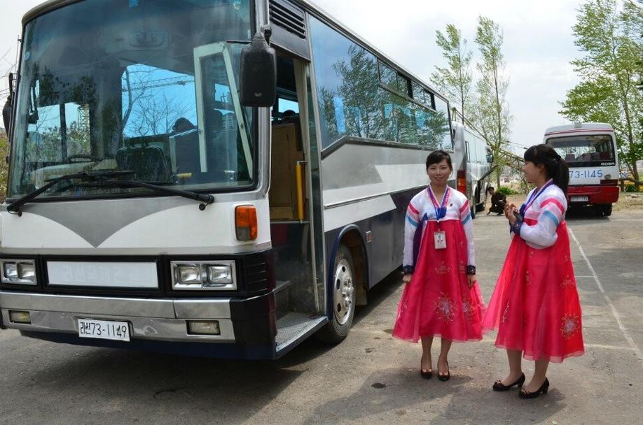 十月份去朝鲜旅游穿什么衣服好?朝鲜今天气温是多少-图2 十月份去朝鲜旅游穿什么衣服好?朝鲜今天气温是多少-图2