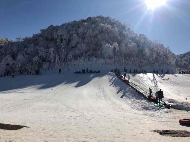 金佛山滑雪怎么收费?金佛山滑雪多少岁-图2 金佛山滑雪怎么收费?金佛山滑雪多少岁-图2