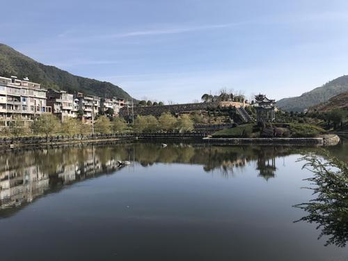 龟湖石介绍?泰顺龟湖一日游门票多少钱-图3 龟湖石介绍?泰顺龟湖一日游门票多少钱-图3
