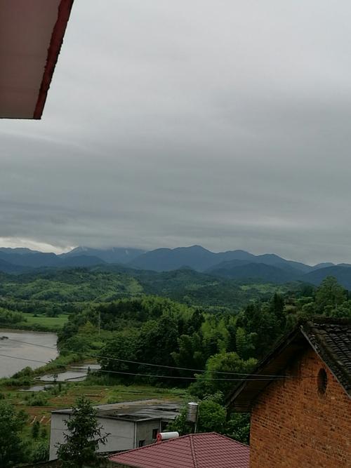 抚州资溪十大景点?江西抚州乐安公溪镇人口多少-图1 抚州资溪十大景点?江西抚州乐安公溪镇人口多少-图1