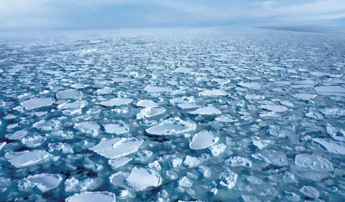 海水会结冰吗?海水达到多少度才能结冰-图1 海水会结冰吗?海水达到多少度才能结冰-图1