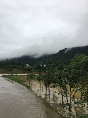 贵州省哪个城市最适合人居住?遵义湄潭明天气温多少度-图2 贵州省哪个城市最适合人居住?遵义湄潭明天气温多少度-图2
