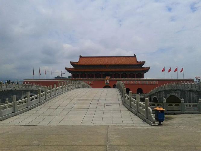 同安影视城夜场门票要身份证吗?同安影视城占地面积多少公顷-图1 同安影视城夜场门票要身份证吗?同安影视城占地面积多少公顷-图1