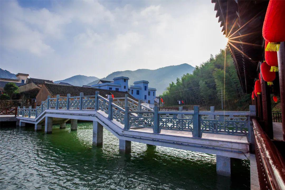 黄避岙附近有什么好玩的地方?黄避岙乡有多少人口-图1 黄避岙附近有什么好玩的地方?黄避岙乡有多少人口-图1
