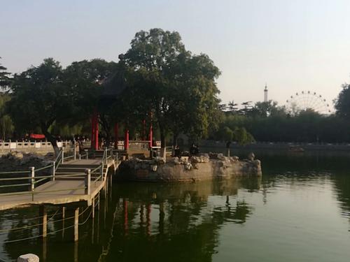 安阳市风景最好的公园是哪里?安阳到内乡多少公里-图2 安阳市风景最好的公园是哪里?安阳到内乡多少公里-图2