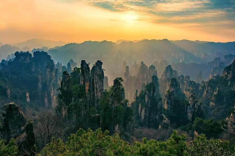 张家界的地形和气候特点?张家界年平均气温是多少-图1 张家界的地形和气候特点?张家界年平均气温是多少-图1