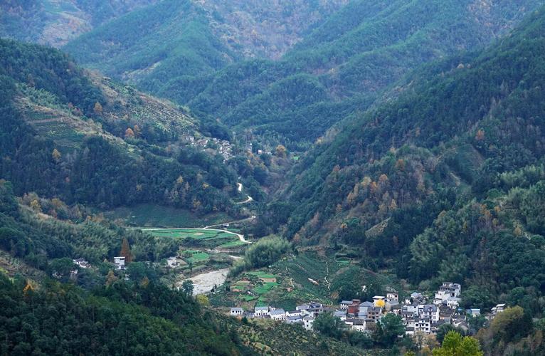 安徽省黄山市歙县霞坑镇霞景村邮编是什么?歙县霞坑镇的邮政编码是多少-图1 安徽省黄山市歙县霞坑镇霞景村邮编是什么?歙县霞坑镇的邮政编码是多少-图1