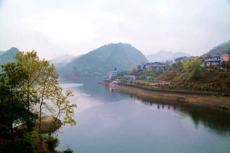 重庆秀山有什么好玩的地方?酉阳大溪镇海拔多少-图1 重庆秀山有什么好玩的地方?酉阳大溪镇海拔多少-图1