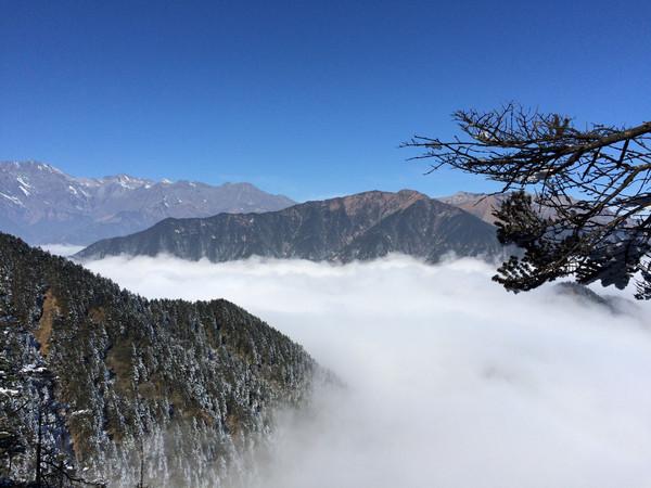 西岭雪山5月份适不适合去?西岭雪山天气在多少度-图3 西岭雪山5月份适不适合去?西岭雪山天气在多少度-图3