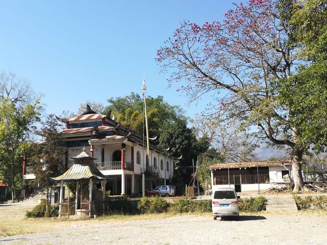 潞江坝十大景点?潞江镇有多少傣族-图3 潞江坝十大景点?潞江镇有多少傣族-图3
