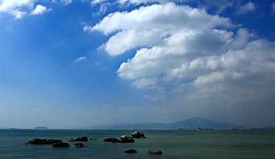 3月份去厦门旅游要穿什么样子的衣服?3月份厦门气温多少-图2 3月份去厦门旅游要穿什么样子的衣服?3月份厦门气温多少-图2