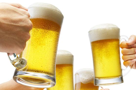 啤酒能承受多大的高温?热天喝啤酒喝多少可以-图1 啤酒能承受多大的高温?热天喝啤酒喝多少可以-图1