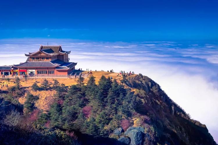 峨眉山在哪个省哪个市?峨眉山历史多少年-图1 峨眉山在哪个省哪个市?峨眉山历史多少年-图1