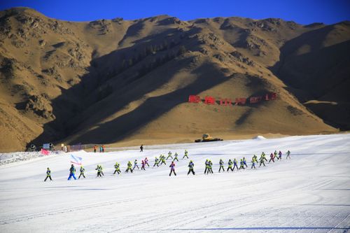 张掖哪一个景点值得去玩?张掖滑雪场多少钱-图1 张掖哪一个景点值得去玩?张掖滑雪场多少钱-图1