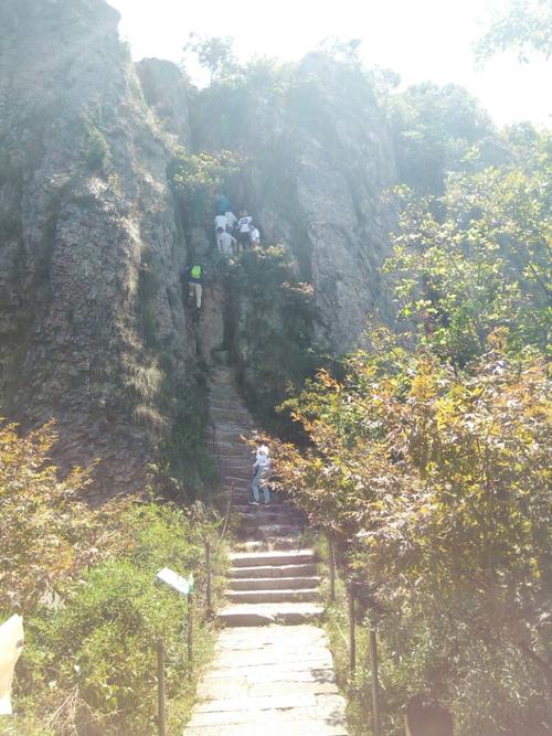 义乌德胜岩景区爬上去需要多久?义乌德胜岩多少米-图3 义乌德胜岩景区爬上去需要多久?义乌德胜岩多少米-图3