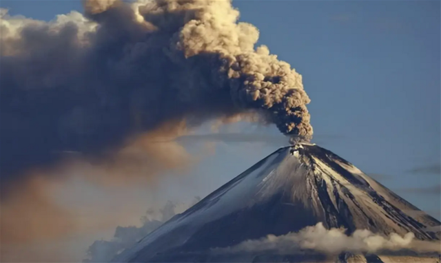 富士山喷发有多大威力?富士山喷发害多少人-图1 富士山喷发有多大威力?富士山喷发害多少人-图1