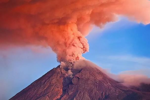 富士山喷发有多大威力?富士山喷发害多少人-图3 富士山喷发有多大威力?富士山喷发害多少人-图3