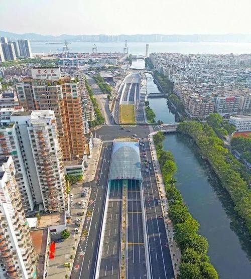 汕头南滨路海底隧道通车时间?汕头一月份穿多少衣服-图3 汕头南滨路海底隧道通车时间?汕头一月份穿多少衣服-图3