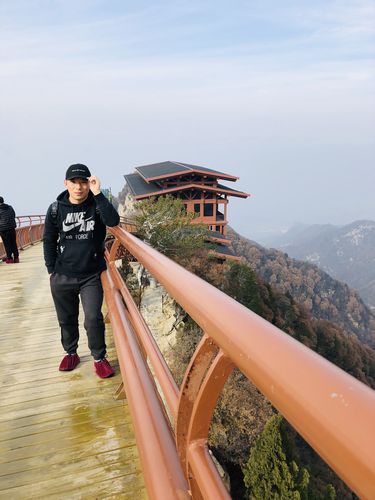 七月份去少华山穿什么?少华山现在的气温多少-图3 七月份去少华山穿什么?少华山现在的气温多少-图3