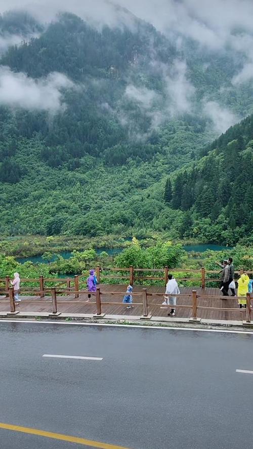 2020年九寨沟最低气温多少度?四月九寨沟温度多少-图3 2020年九寨沟最低气温多少度?四月九寨沟温度多少-图3