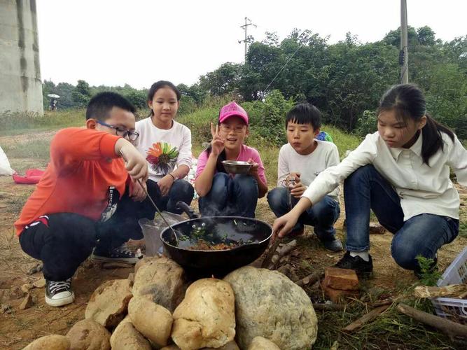 林州适合秋天野炊的地方?林州市钜空气质量监测站有多少公里-图2 林州适合秋天野炊的地方?林州市钜空气质量监测站有多少公里-图2