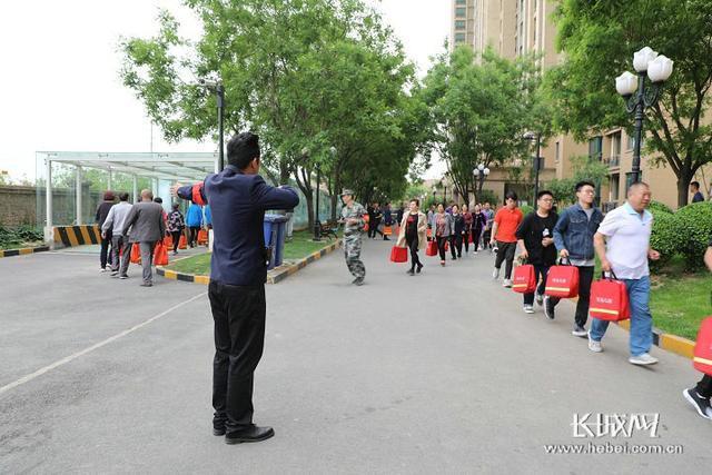 石家庄今天为什么拉警报?今天石家庄多少度啊-图1 石家庄今天为什么拉警报?今天石家庄多少度啊-图1