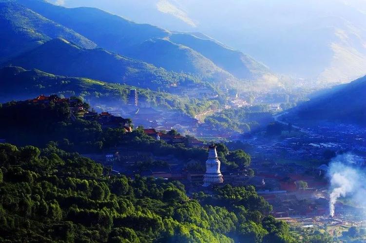 五台山气候成因?五台山最低气温是多少度-图1 五台山气候成因?五台山最低气温是多少度-图1