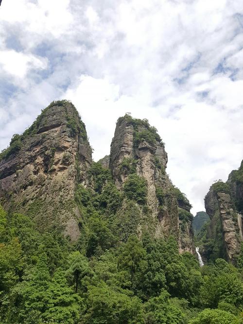 雁荡山冬季能旅游吗?3月未雁荡山的气温是多少-图2 雁荡山冬季能旅游吗?3月未雁荡山的气温是多少-图2