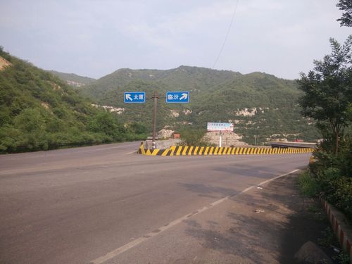 灵石堡子塘遂道到段纯镇多少公里?段纯到灵石多少公里-图1 灵石堡子塘遂道到段纯镇多少公里?段纯到灵石多少公里-图1