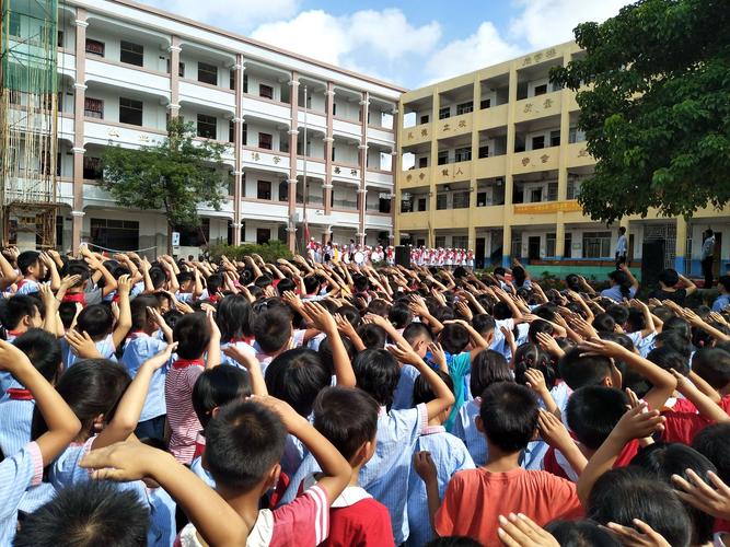 保定哪个县离北京近?北流市石窝镇有多少个小学-图2 保定哪个县离北京近?北流市石窝镇有多少个小学-图2