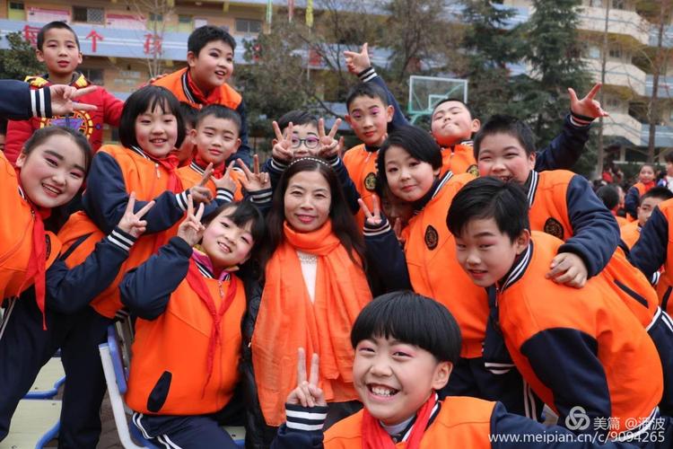 分岭山海拔?成县东小有多少学生-图2 分岭山海拔?成县东小有多少学生-图2