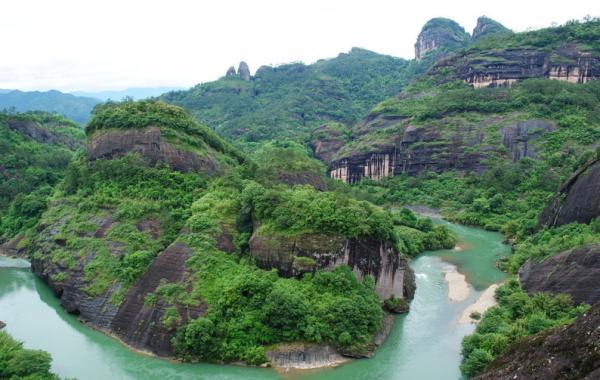 武夷山冬天气温多少度?福建武夷山气温多少度-图2 武夷山冬天气温多少度?福建武夷山气温多少度-图2